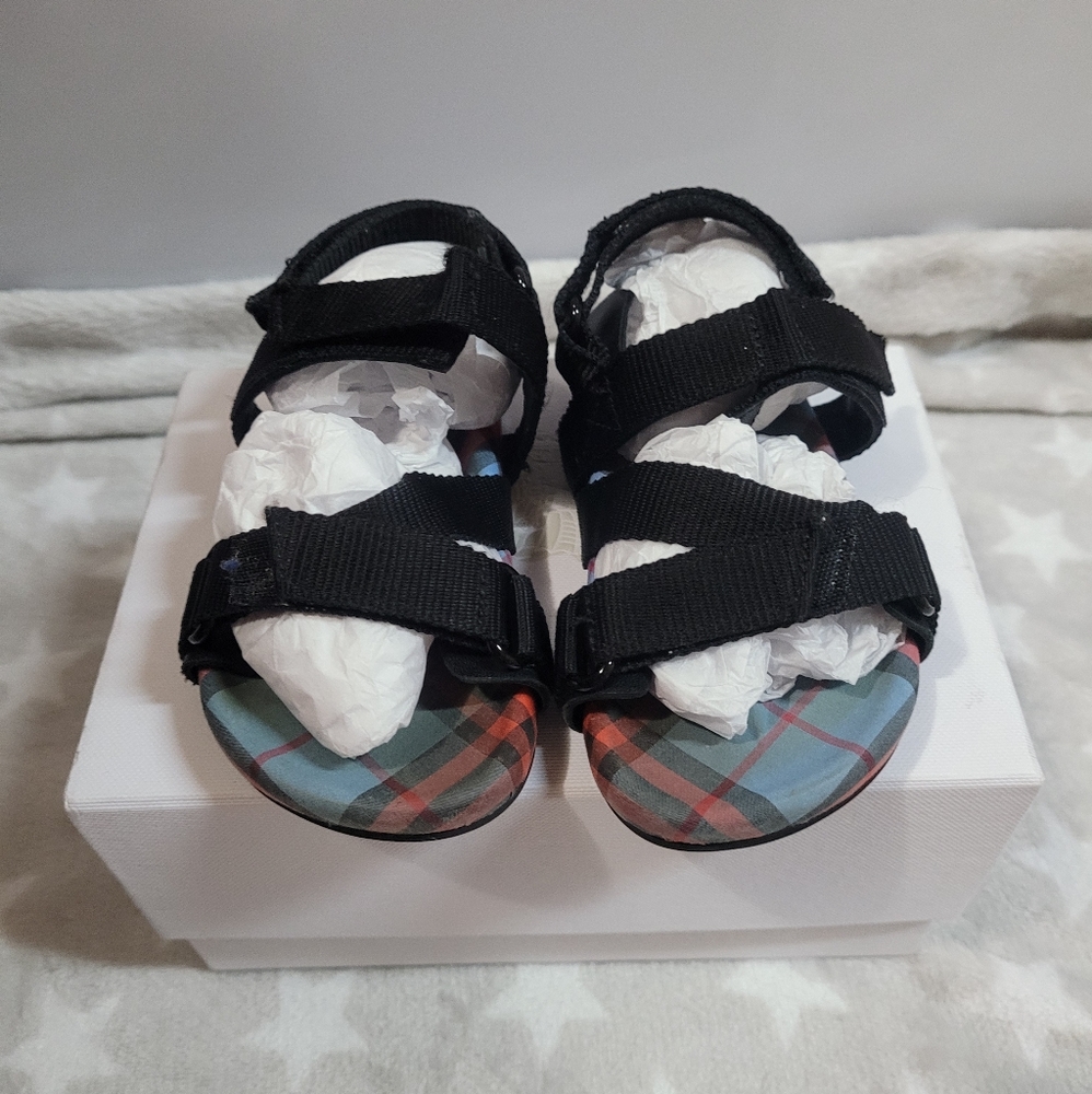 Burberry Toddler Boy Sandal, Size 24, Color Cornflower Blue.